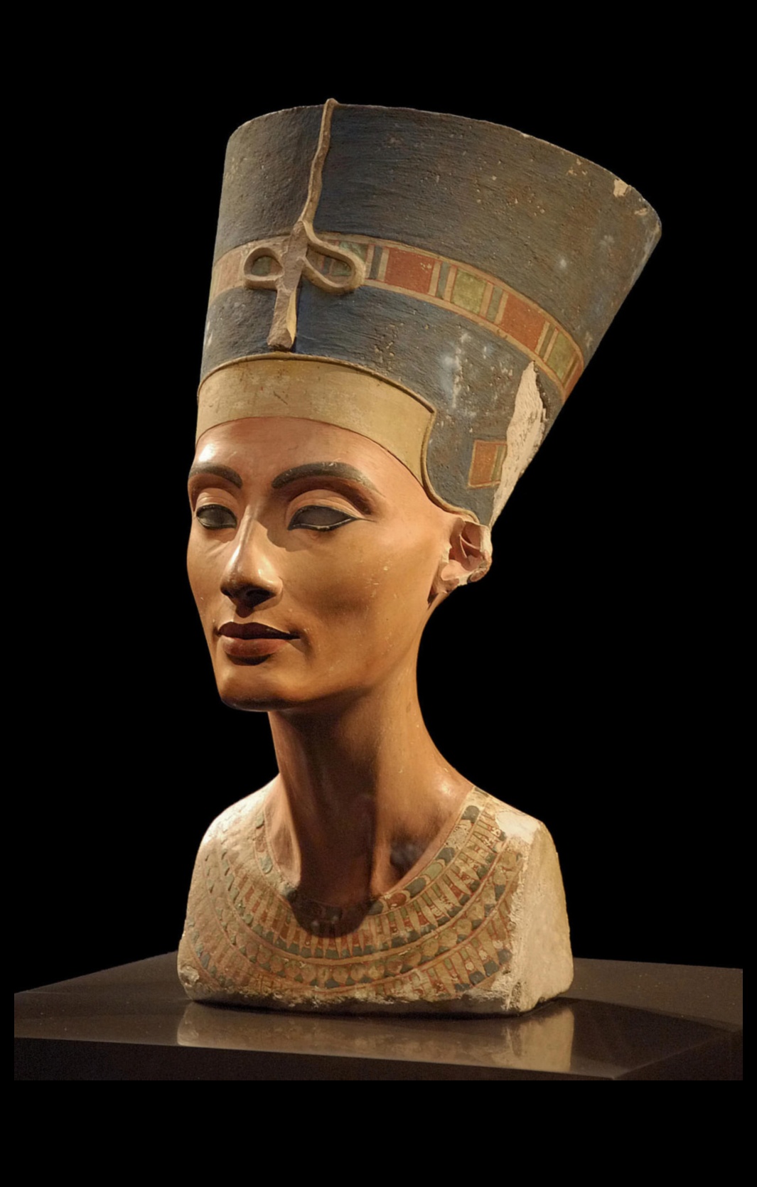 Nefertiti's Legacy: Artistic Representations of an Iconic Queen