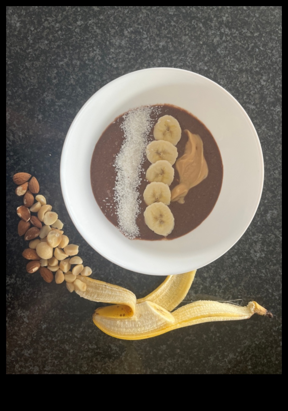 Nutty Goodness Add Crunch and Creaminess to Your Smoothies with Nuts 5 Nutty Goodness: Adding Nuts to Enhance the Texture of Your Smoothies