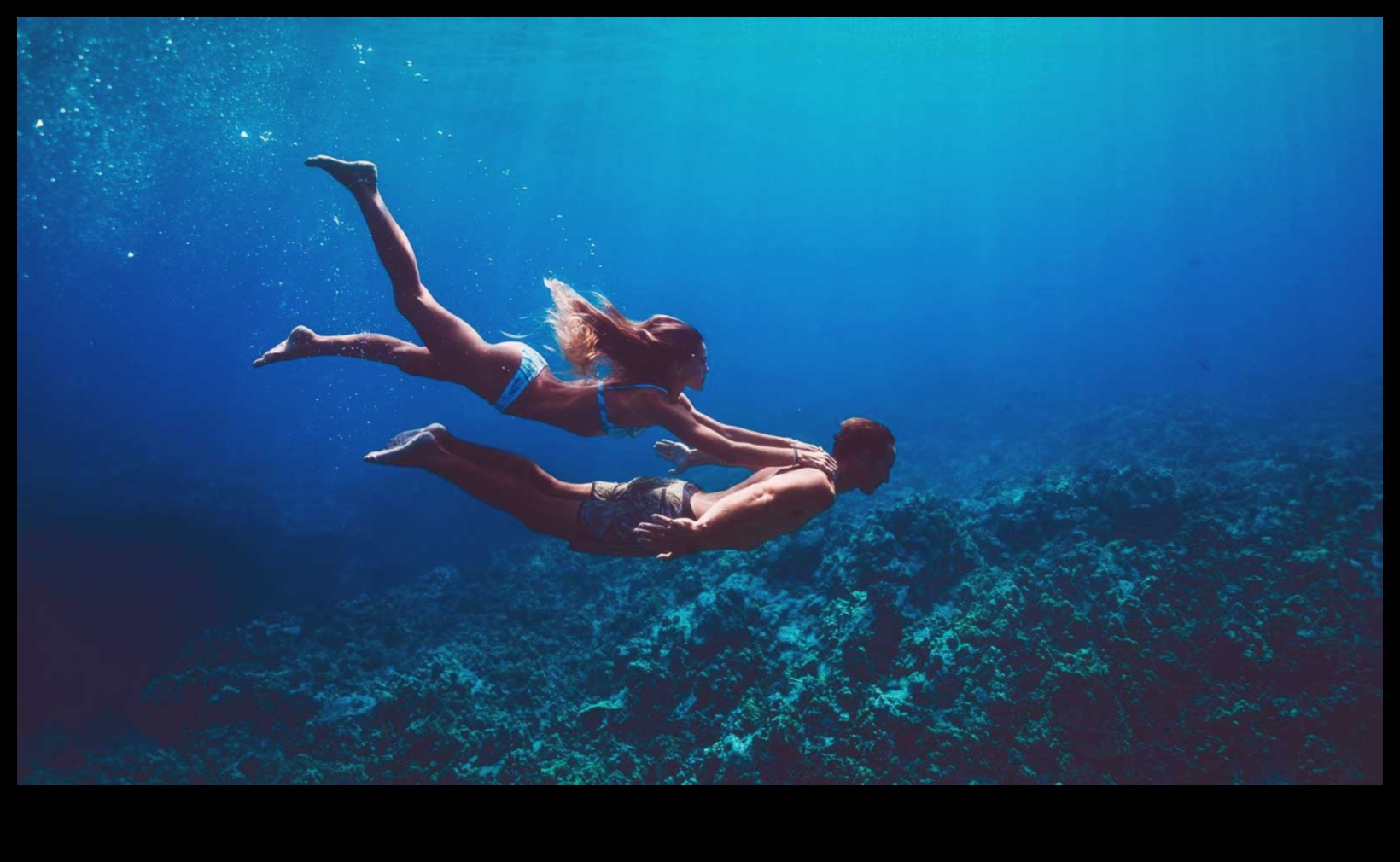 Oceanic Opulence: Marine-inspired Gifts for Ocean Enthusiasts