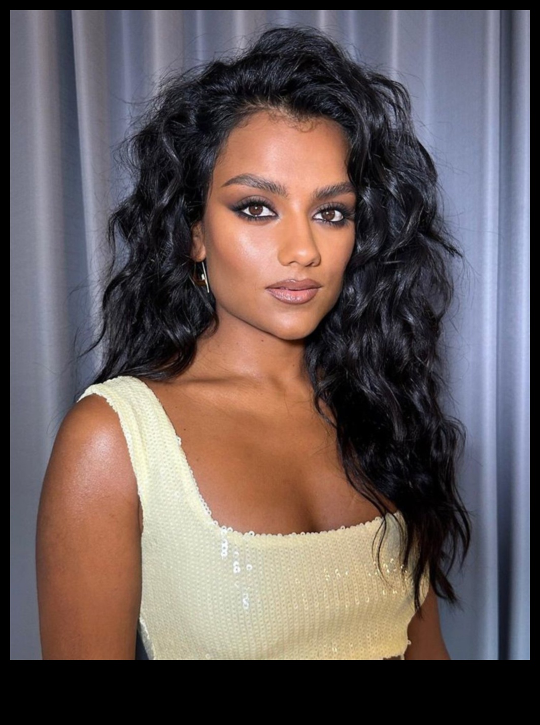 Party Chic: Exploring High-Contrast Beauty in Party Makeup Styles