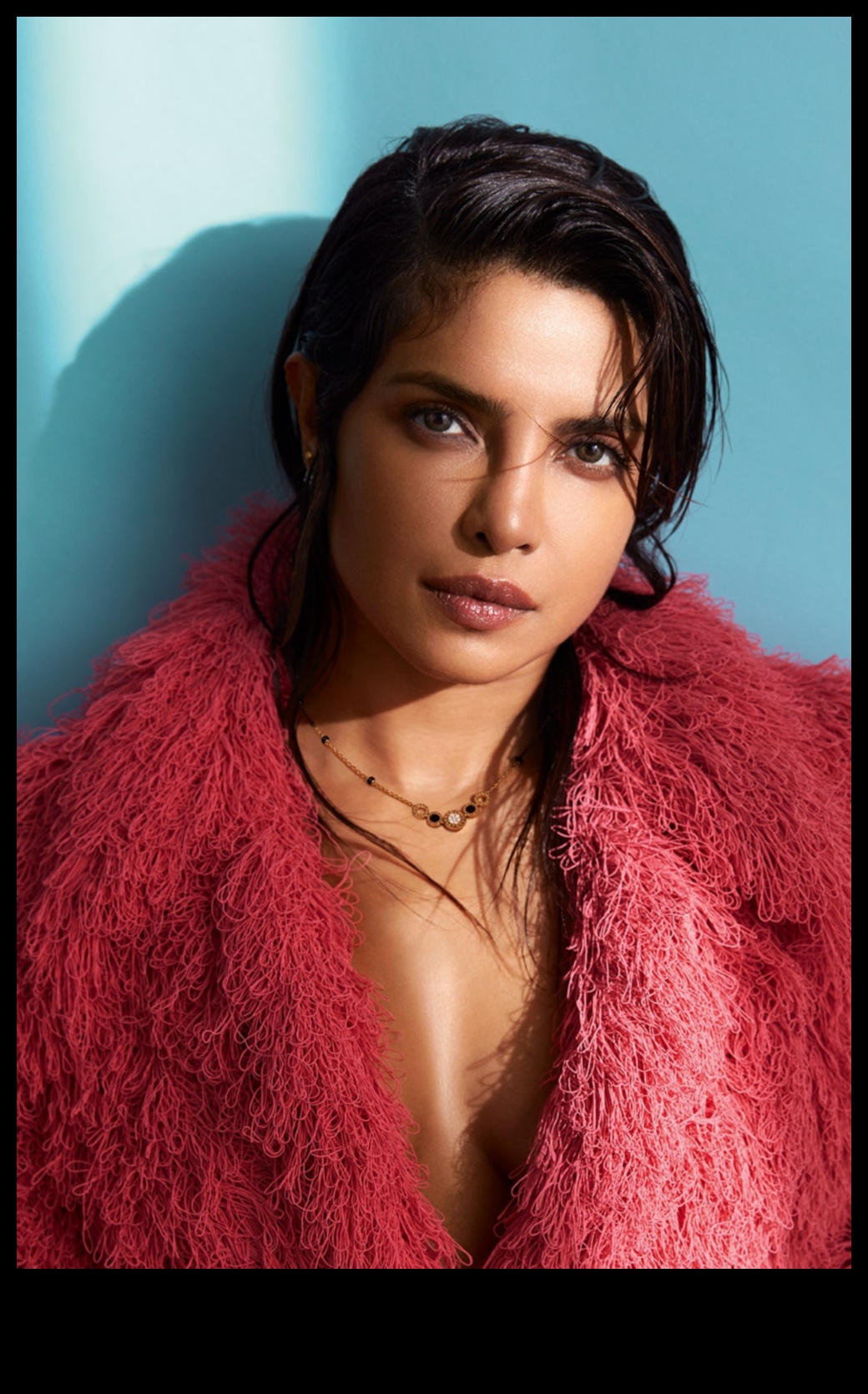 Party-Ready Radiance: Achieving a Healthy Glow with Party Makeup