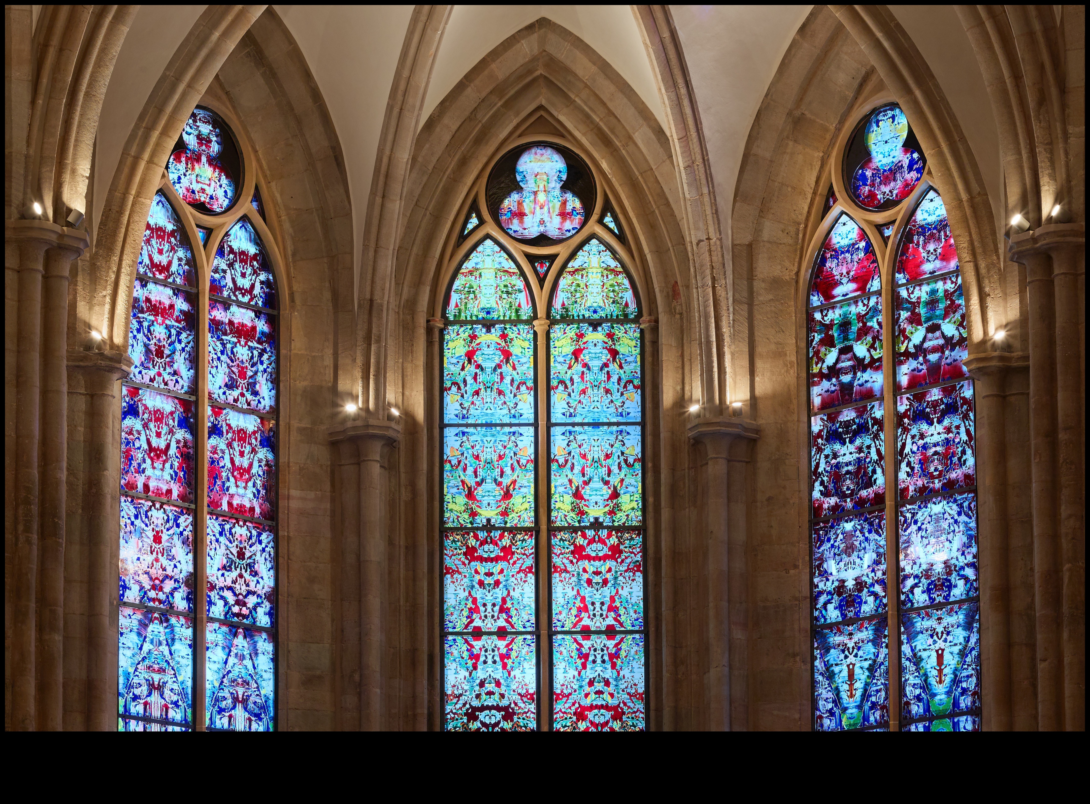 Pilgrimage Panels Windows to the Sacred in Gothic Art 2 Pilgrimage Panels: Scenes of Devotion in Gothic Religious Art