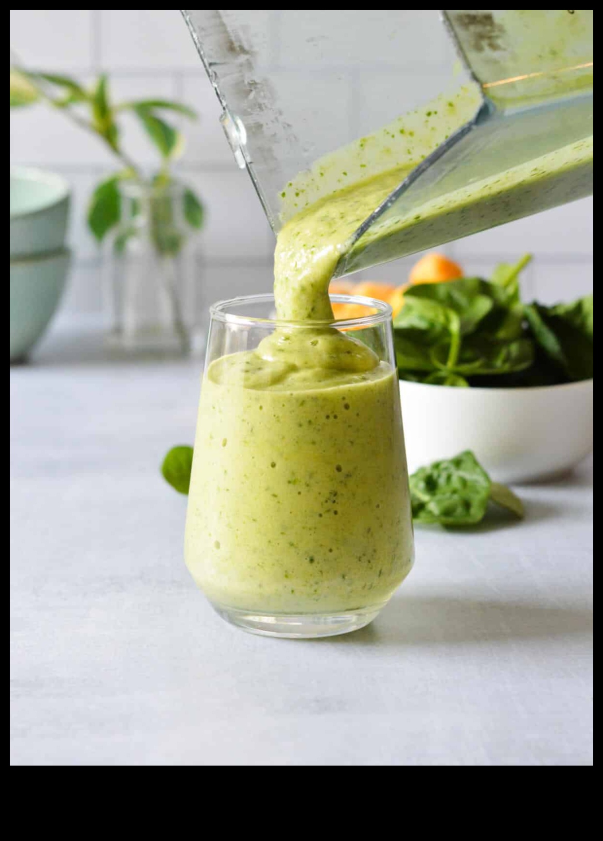 Pineapple Paradise The Sweet and Simple Way to Elevate the Flavor of Your Green Smoothies 2 Pineapple Paradise: Elevating the Sweetness of Your Green Smoothies