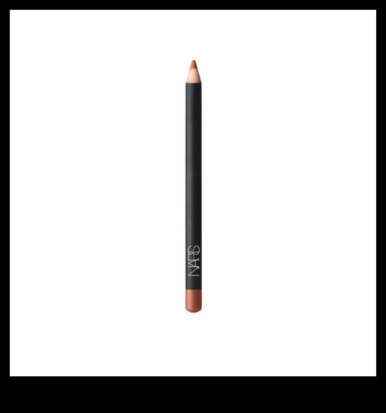 Precision Perfection: Unleashing the Power of Lip Liner Techniques