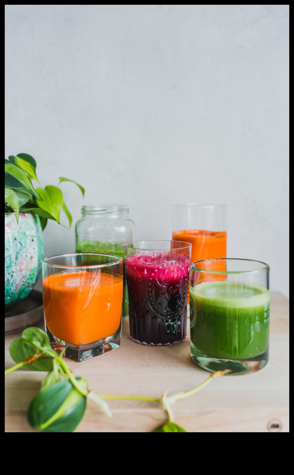 Radiant Refreshment Boost Your Skin and Body with Nutritious Vegetable Juices 2 Radiant Refreshment: Enhancing Your Skin and Body with Vegetable Juices