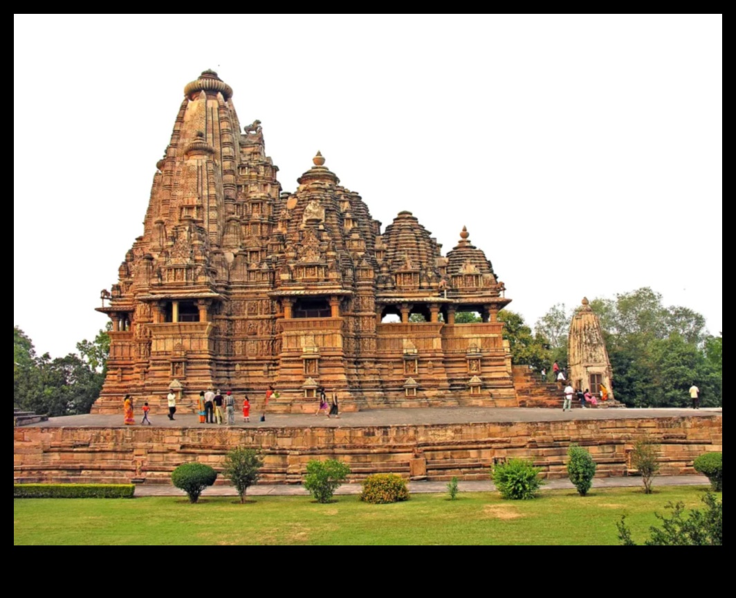 Sacred Stones Carved Masterpieces in South Asian Temples 2 Sacred Stones: Sculptures in South Asian Temples