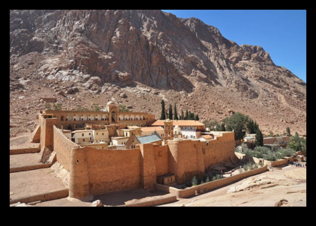 Saint Catherine's Monastery A Living Gem of Sinai's Artistic Heritage 4 Saint Catherine's Monastery: Artistic Heritage in Sinai