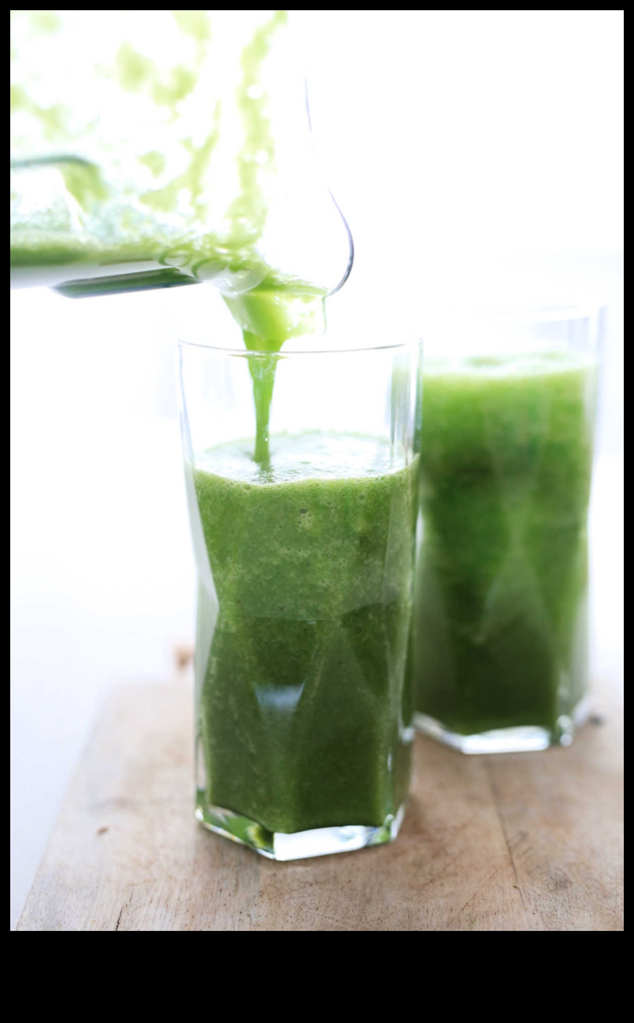 Savory Veggie Sensations: Crafting Creative and Flavorful Juice Combinations