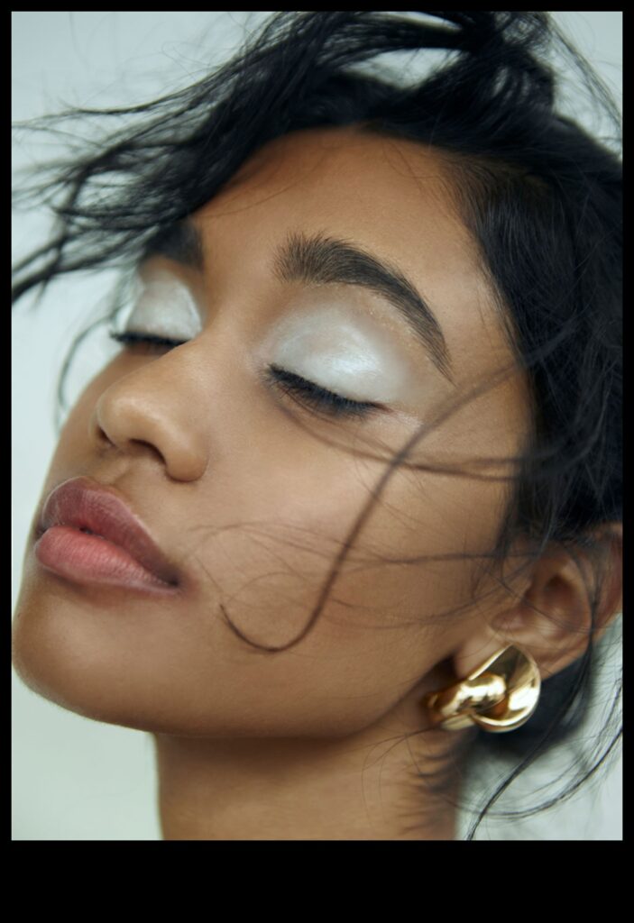 Sculpting with Shadows How to Create Dimension with Evening Makeup Styles 1