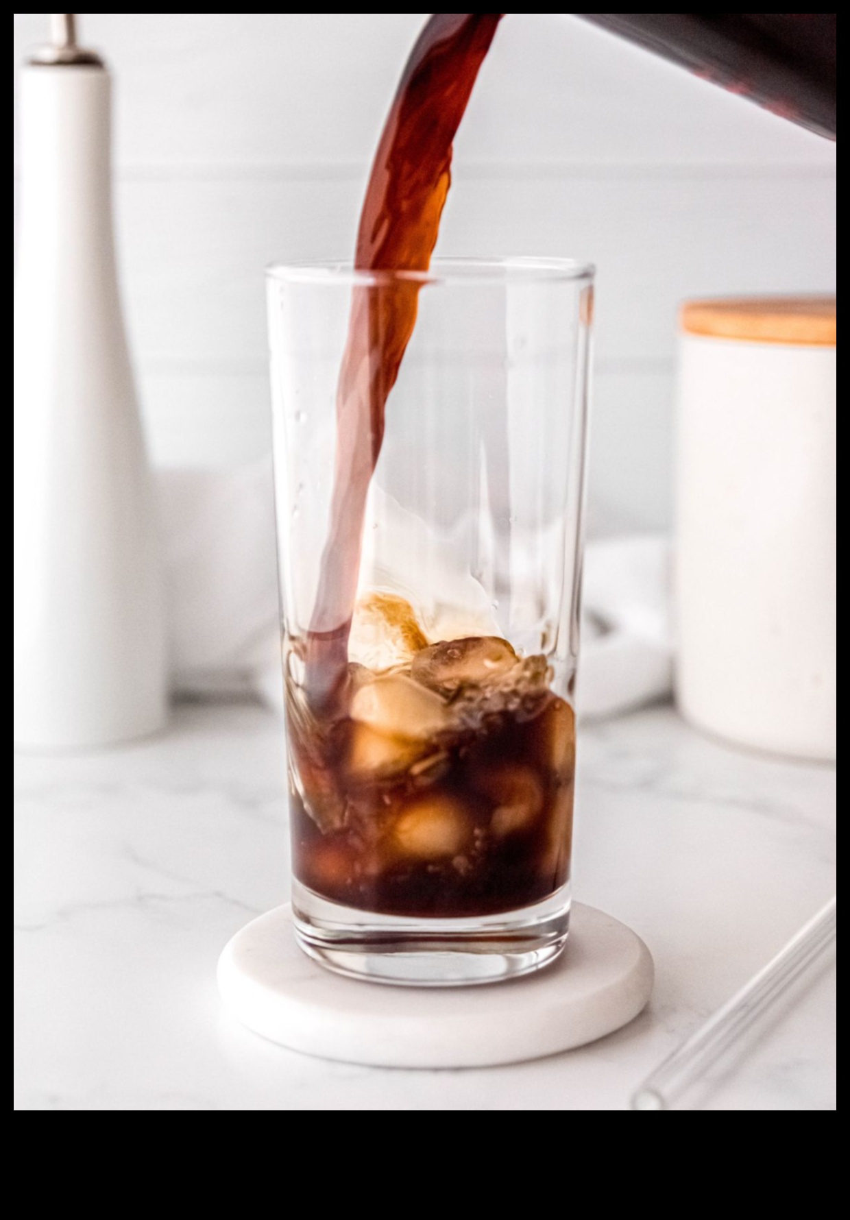 Smooth and Icy The Cold Brew Coffee Revolution 5 Smooth and Icy: Savoring the Richness of Cold Brew Coffee