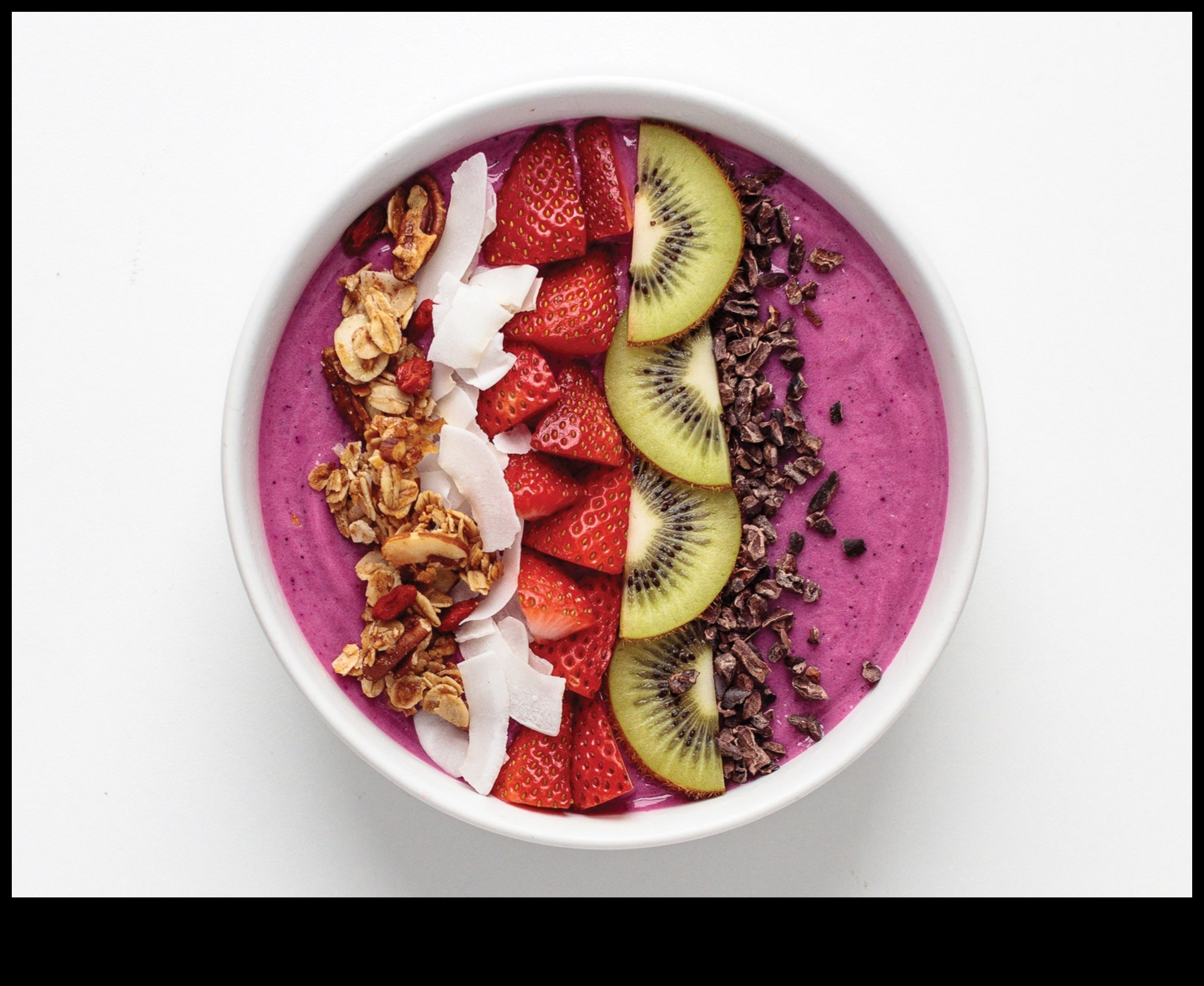 Smoothie Aesthetics How to Make Your Instagram Posts Pop 2 Smoothie Aesthetics: Tips for Capturing the Perfect Instagram Shot