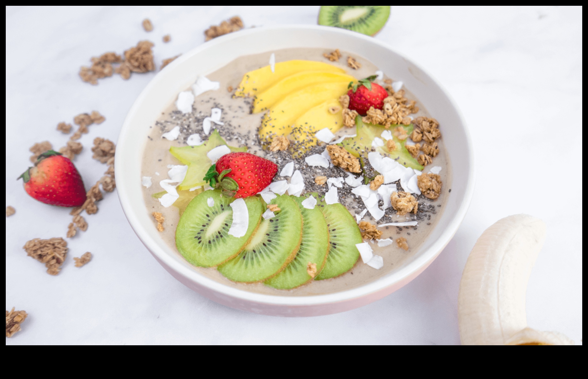 Smoothie Bowls 101: Creating Insta-Worthy Fruit Masterpieces