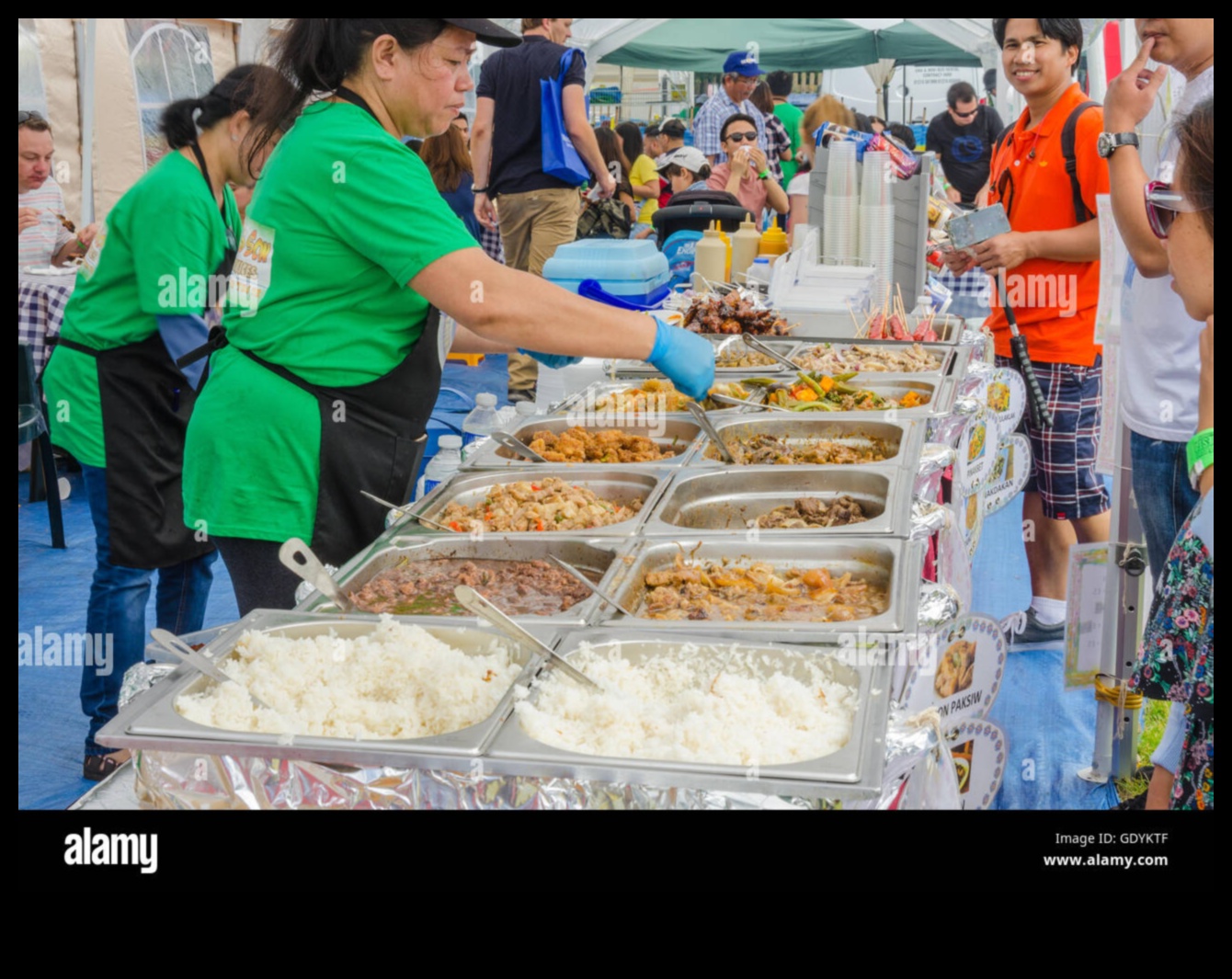 Street Food Fiesta: Exploring the Best of Mexican Cuisine