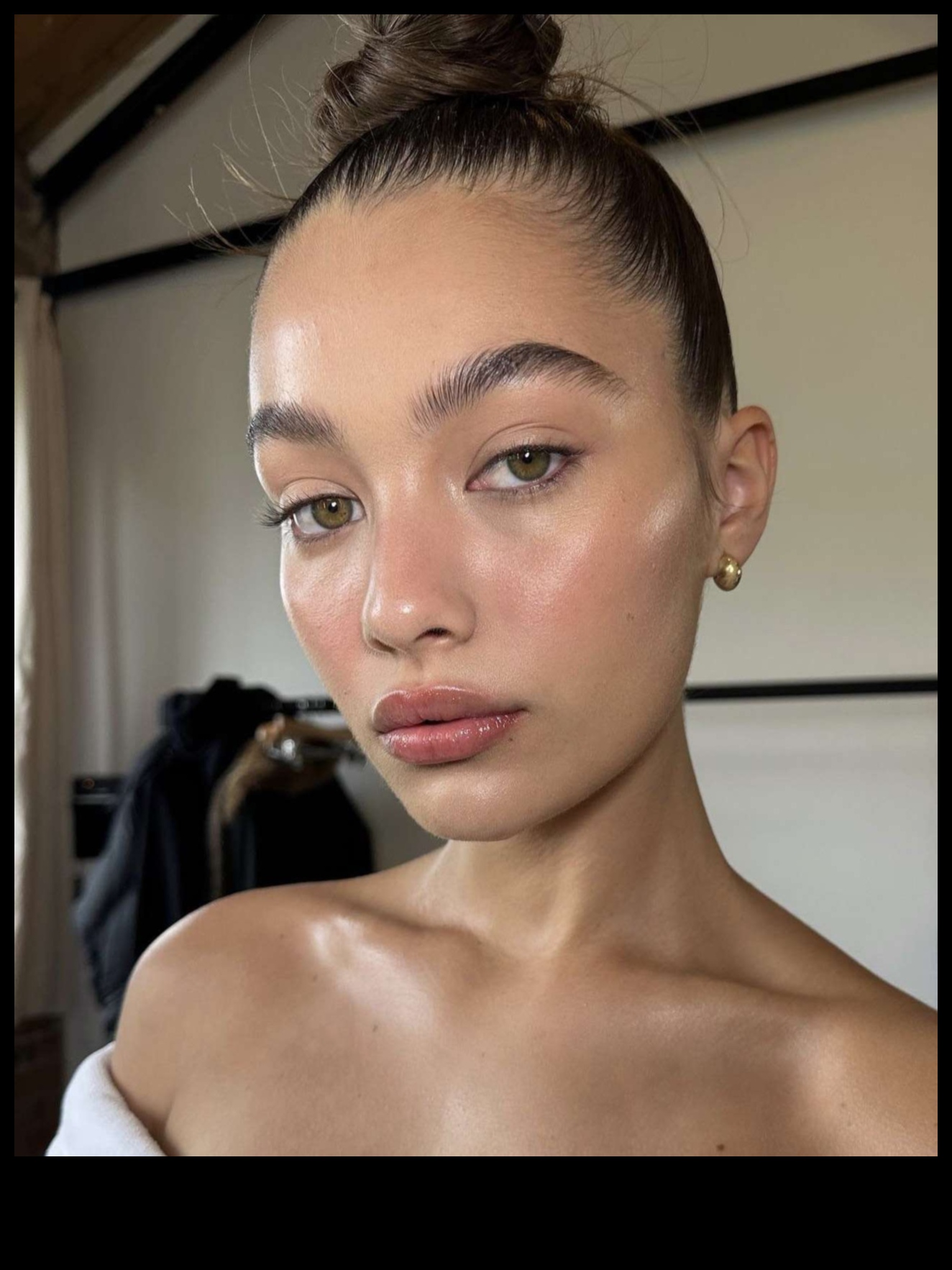 Subtle Elegance: The Art of Achieving a Refined Look with Natural Makeup