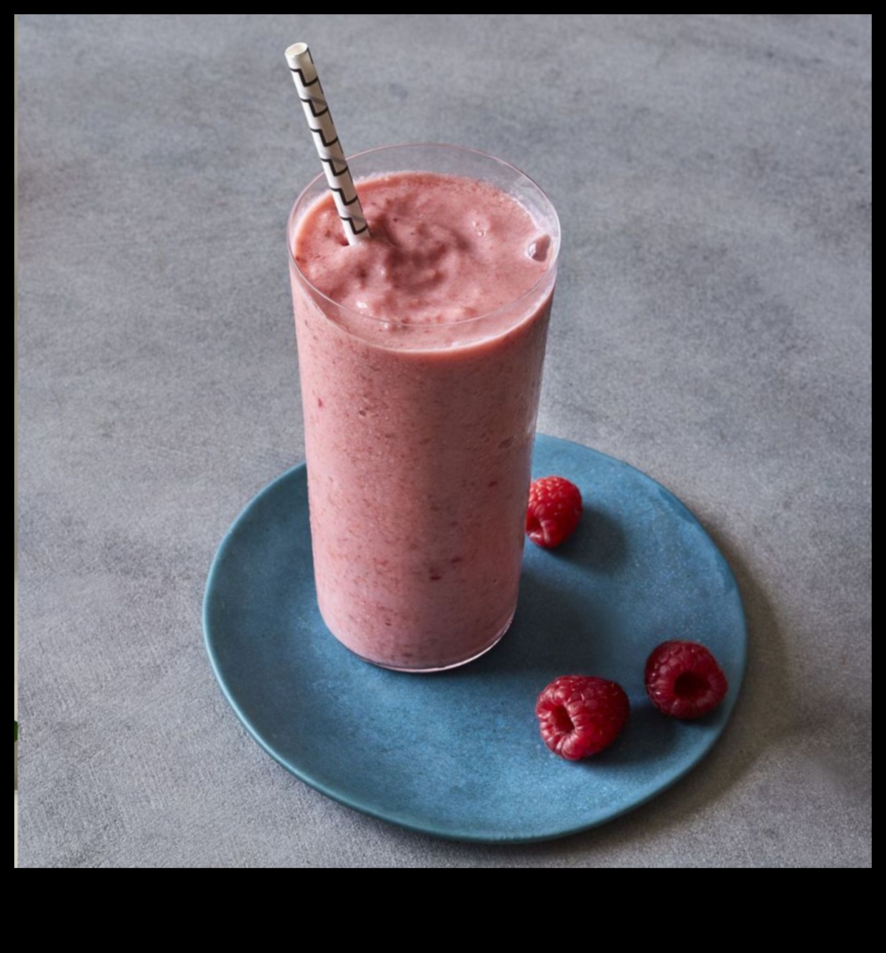Dessert for Breakfast: Decadent Fruit Smoothies That Taste Like Treats