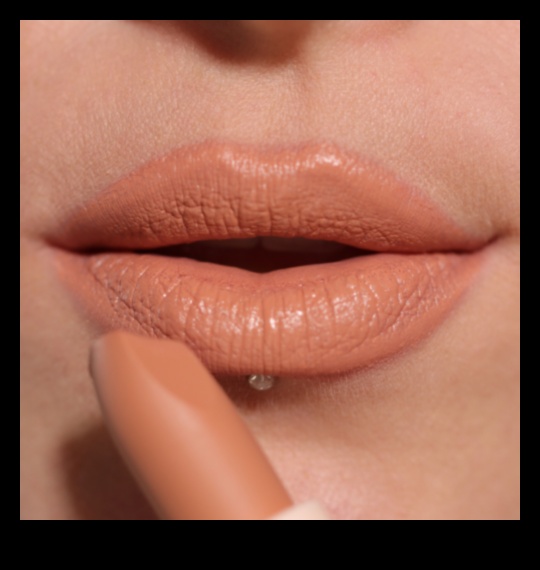 The Allure of Bare Lips: Exploring the Simplicity of Natural Lip Makeup
