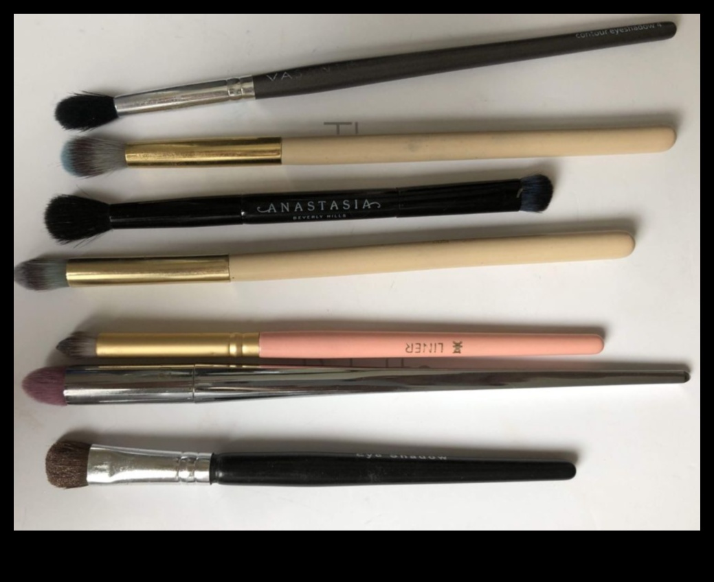 The Impact of Brushes on Pigment Intensity: How Tools Affect Color Payoff