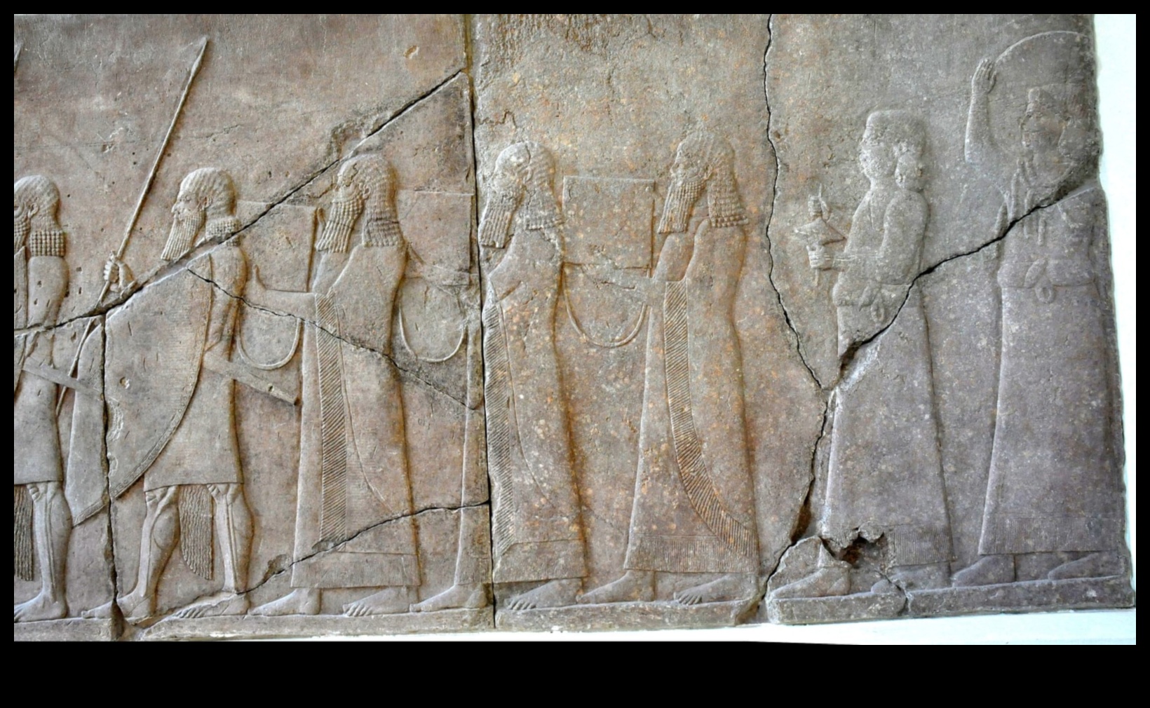 The Power of Ritual Royal Ceremonies in Mesopotamian Palaces 2 Royal Rituals: Ceremonial Art in Mesopotamian Palaces