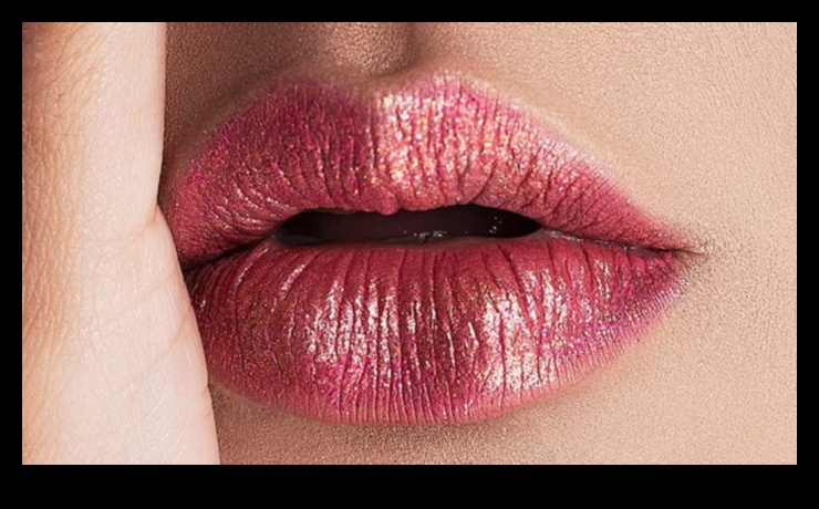 The Ultimate Guide to Choosing the Right Lip Gloss Sheer, Tinted, or Opaque 4 Choosing the Right Lip Gloss: Sheer, Tinted, or Opaque—Which Finish is Right for You?