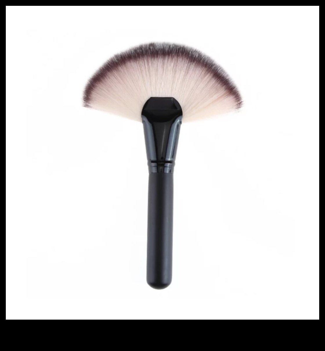 The Versatility of Fan Brushes: Beyond Highlighter, Exploring New Applications