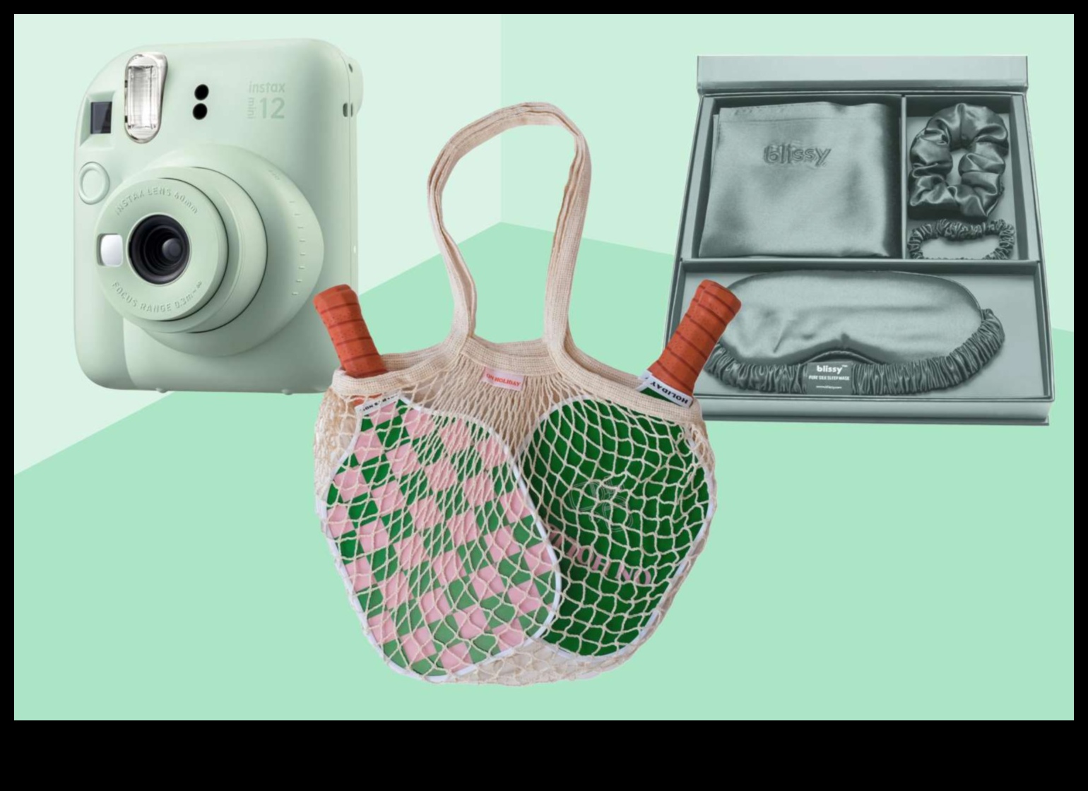 Timeless Tokens: Classic Gifts for a Time-Honored Woman