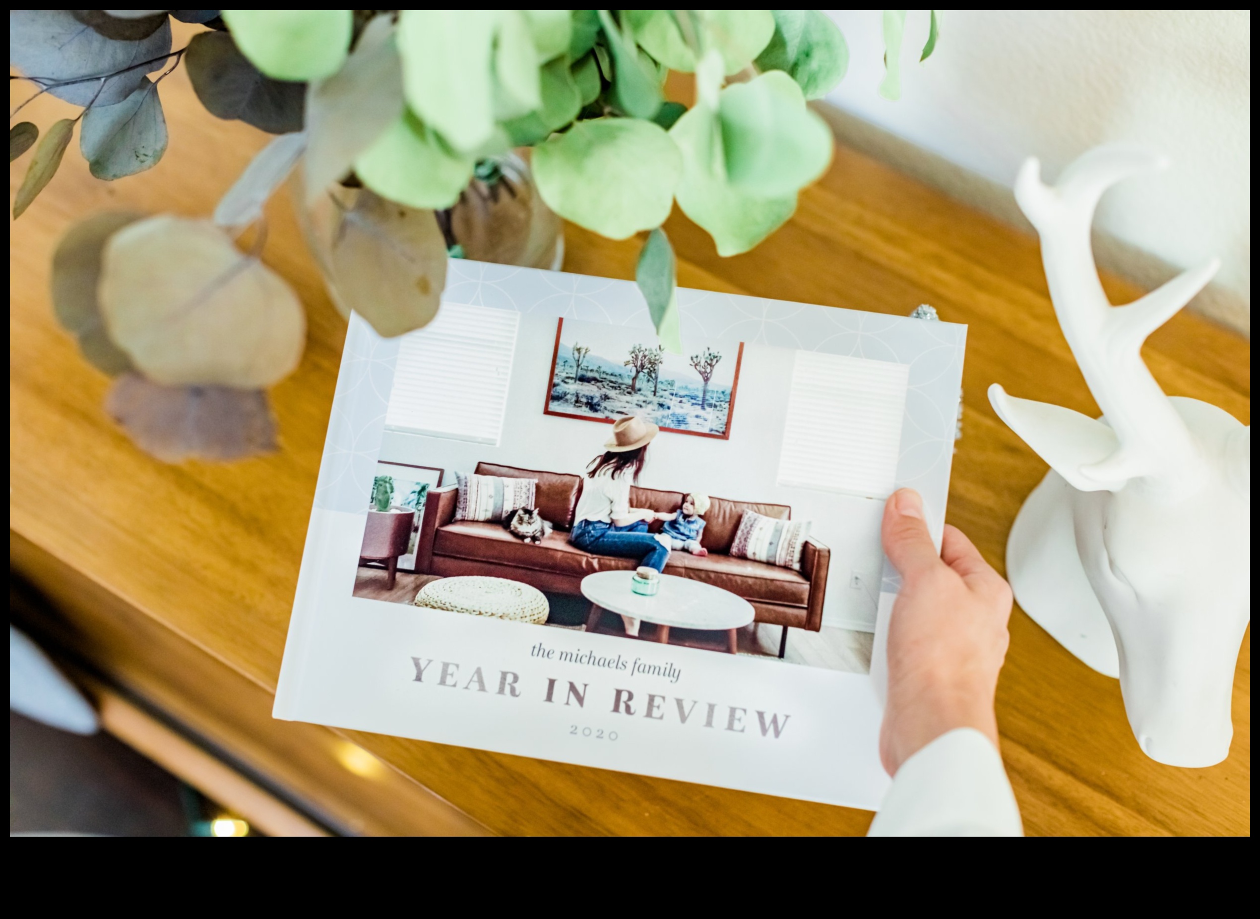 Timeless Treasures: Classic Gifts for an Anniversary that Stands the Test of Time