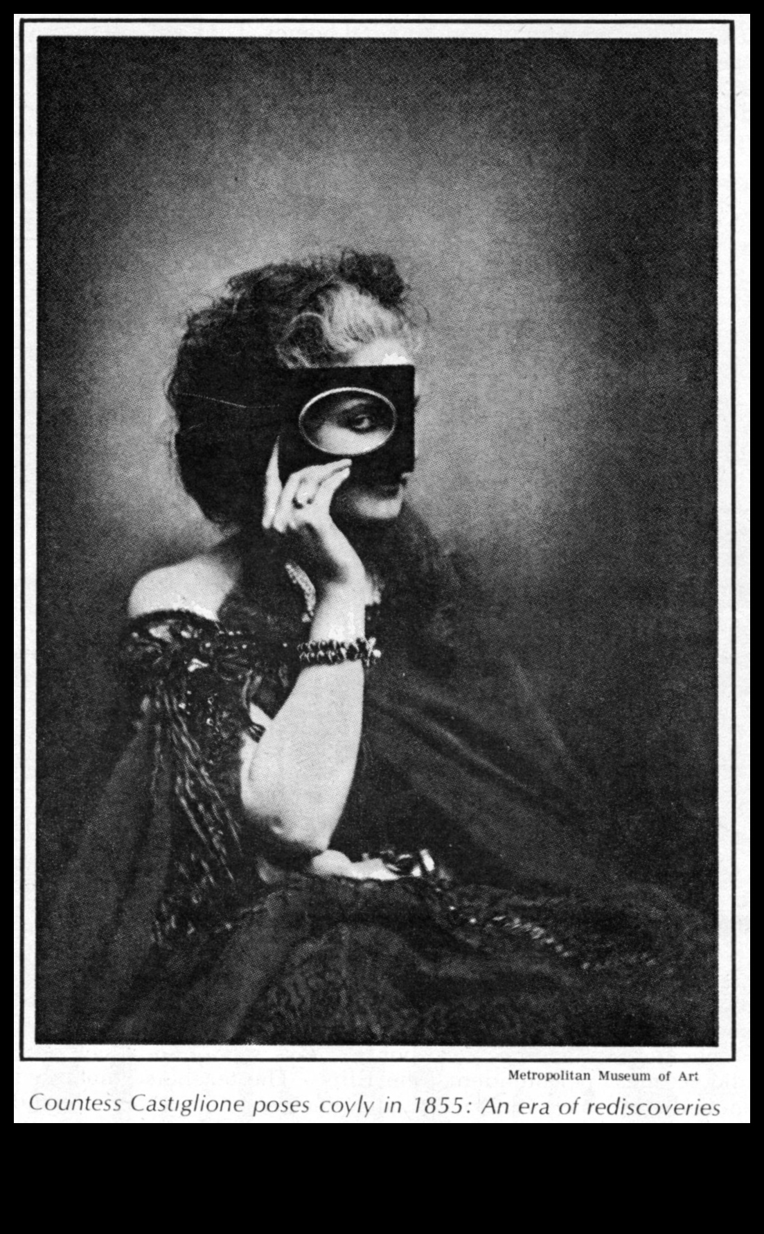 Retro Revival: Embracing the Past through Vintage Photography Styles