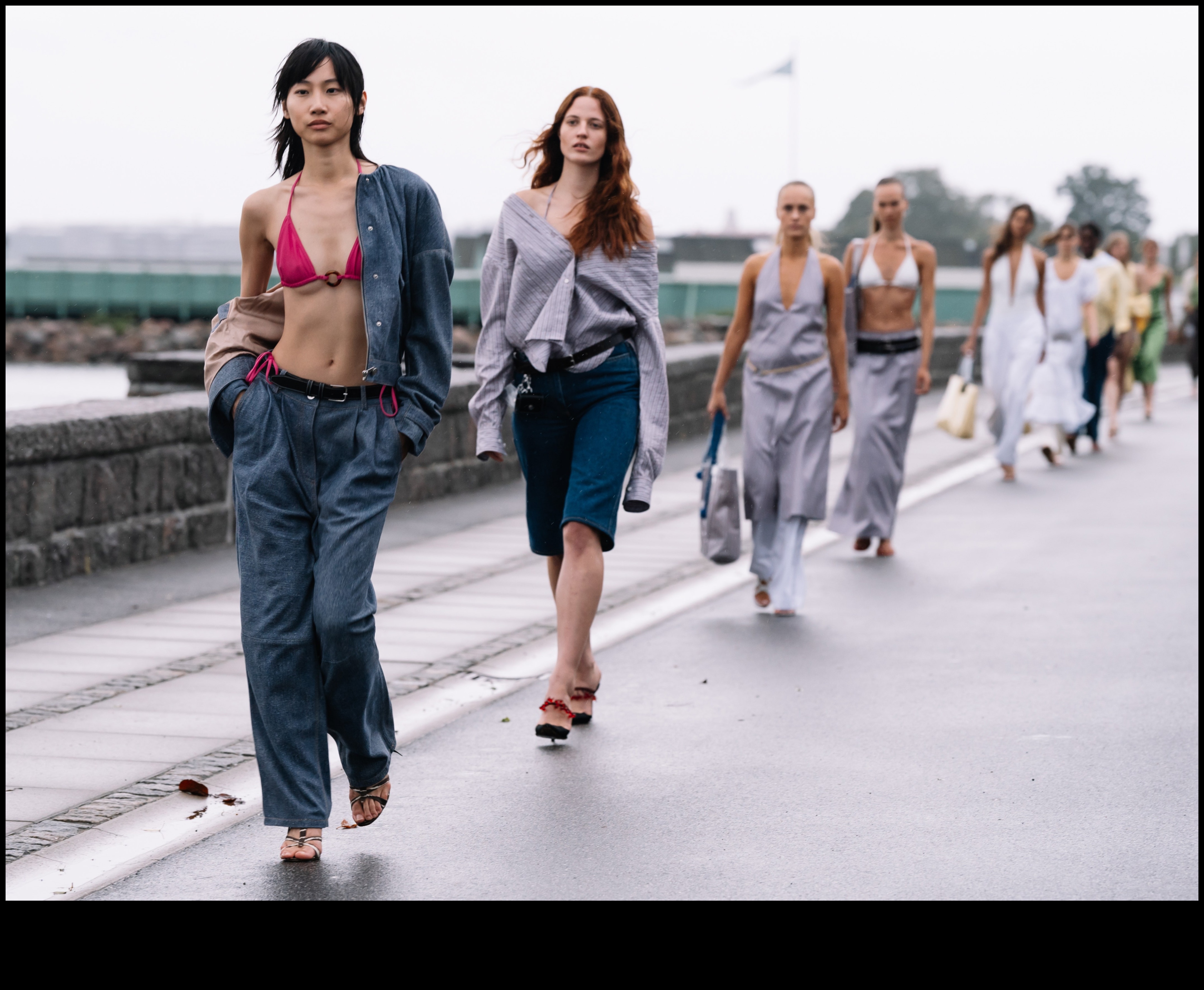 Vogue Visions A Photographic Journey Through the Latest Fashion Trends 1 Vogue Visions: Unveiling Trends Through Photography