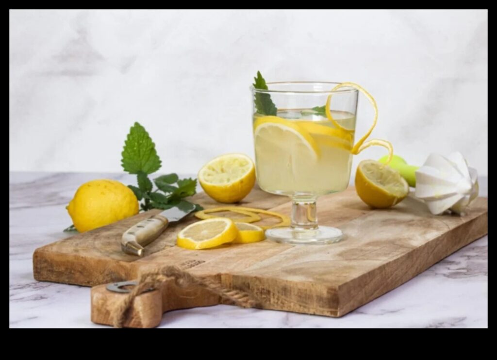 Wake Up to Morning Bliss with a Fresh Fruit Juice Ritual 1