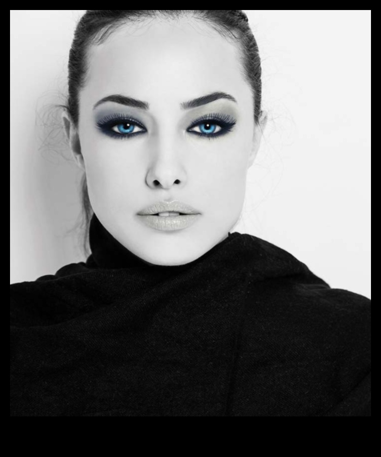 Winged Wonders: How to Achieve the Perfect Cat Eye with Eyeliner