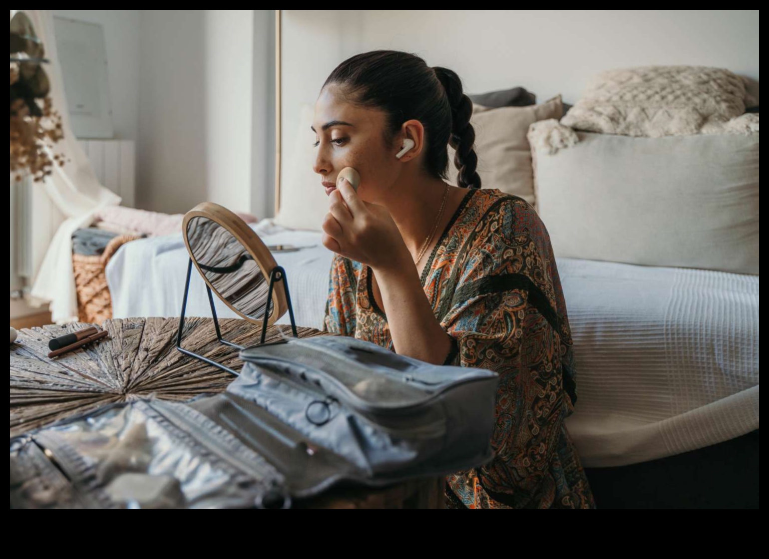 Makeup Tools for Different Occasions: Adapting Your Kit to the Situation